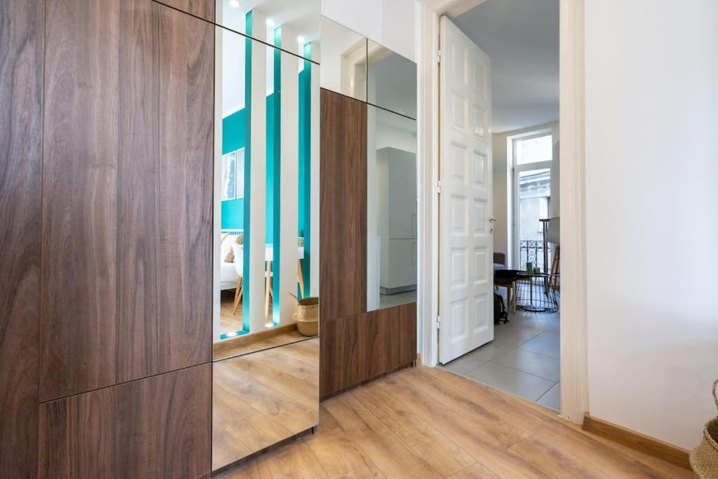 Holiday Vibe - 2R Apartment In Piata Romana Bucarest Extérieur photo